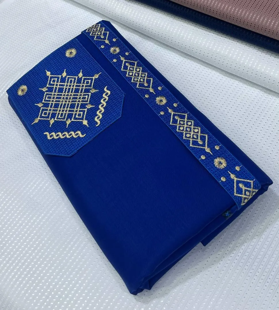 Tissu brodé - 3metres