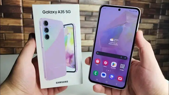 Samsung A35 5g neuf dans carton jamais utilisé 