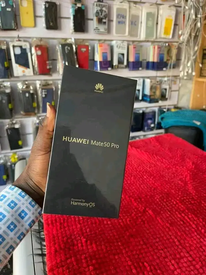 Huawei mate 50 pro neuf dans carton 