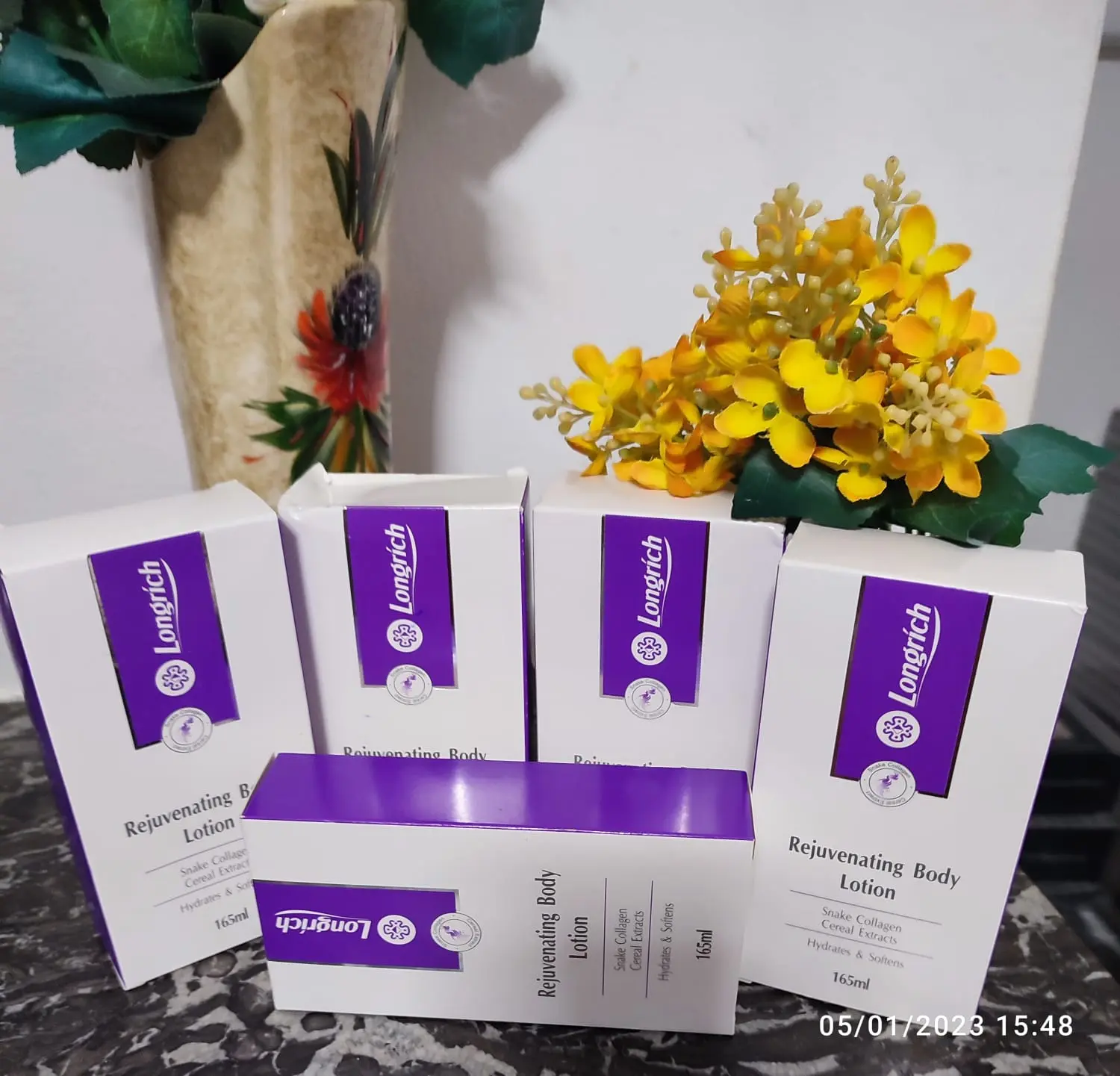 ✨ Lotion Rajeunissante ✨Transformez votre peau, révélez votre éclat ! 🌟