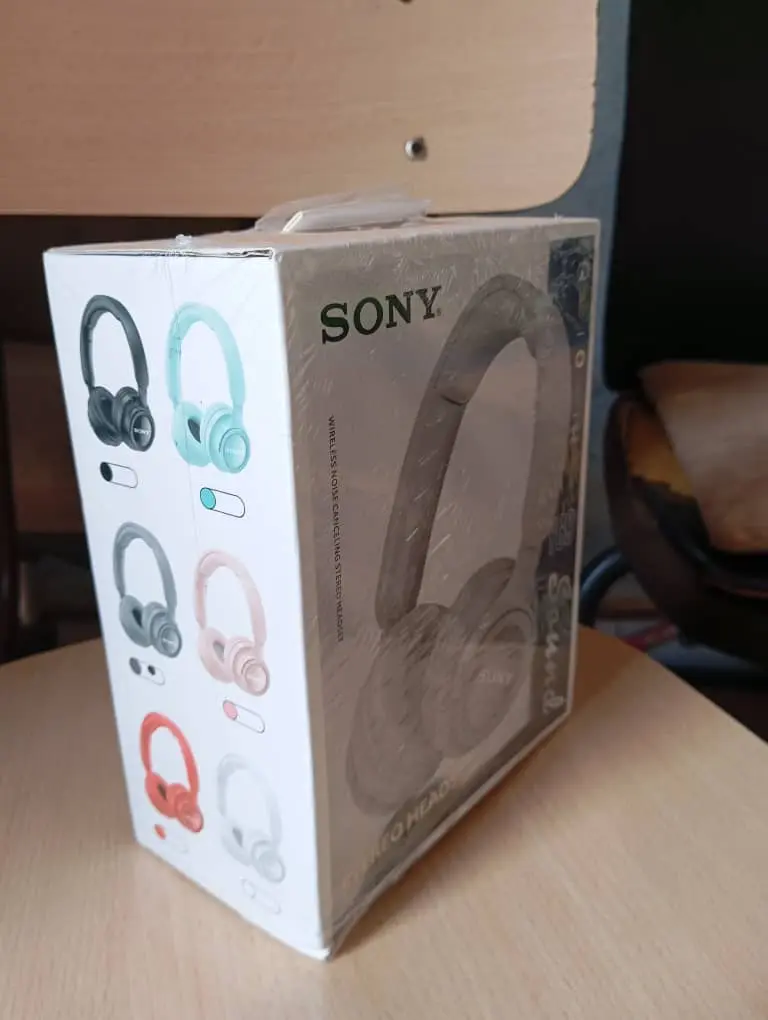 Casque bluetooth Sony Y69 