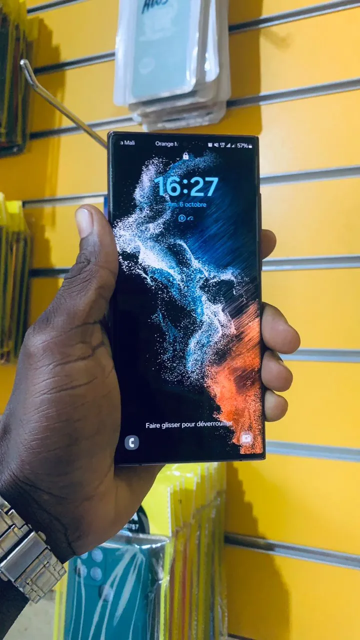 Samsung  Galaxy S22 Ultra 