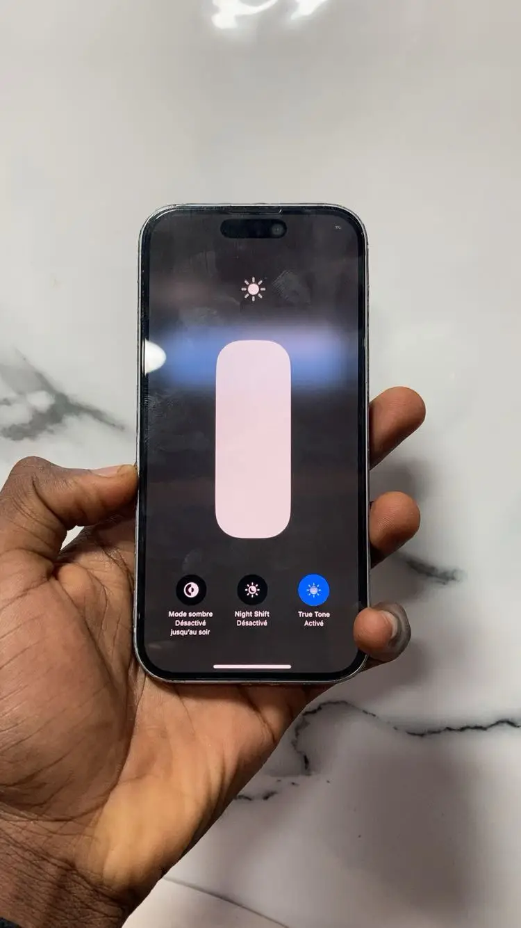 15simple 128gb authentique version canadien