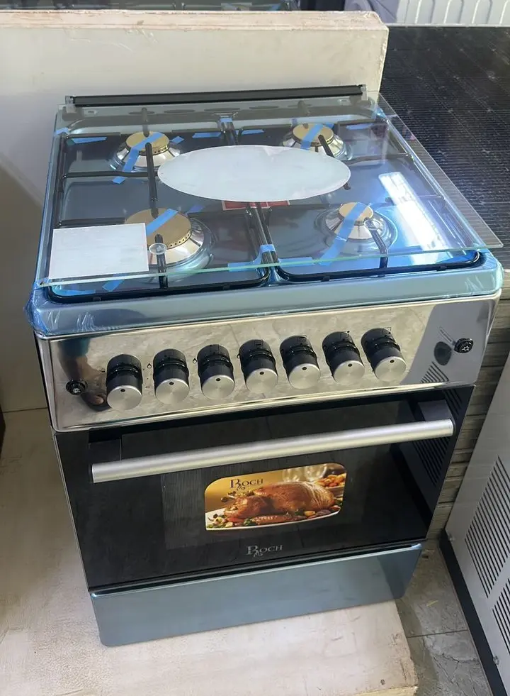 Four intégré spéciaux 