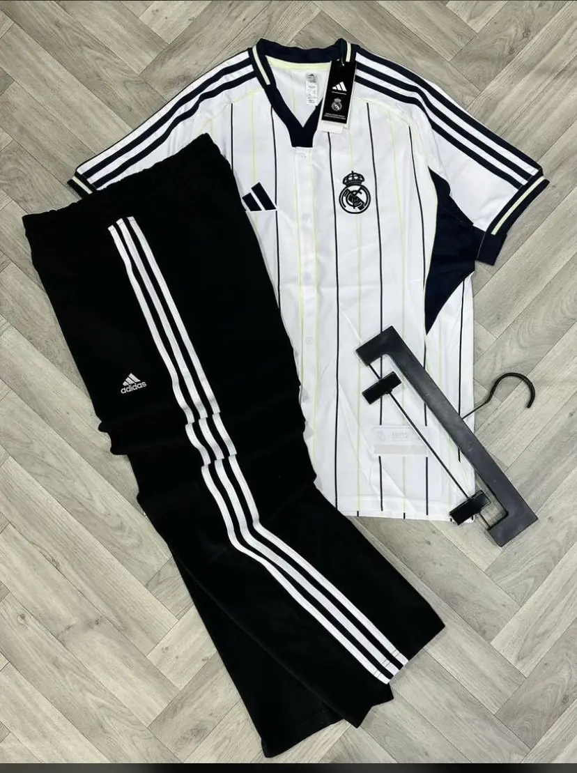Maillot réal Madrid complet avec jogging