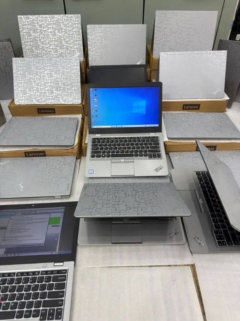 💻 LENOVO THINKPAD 13*