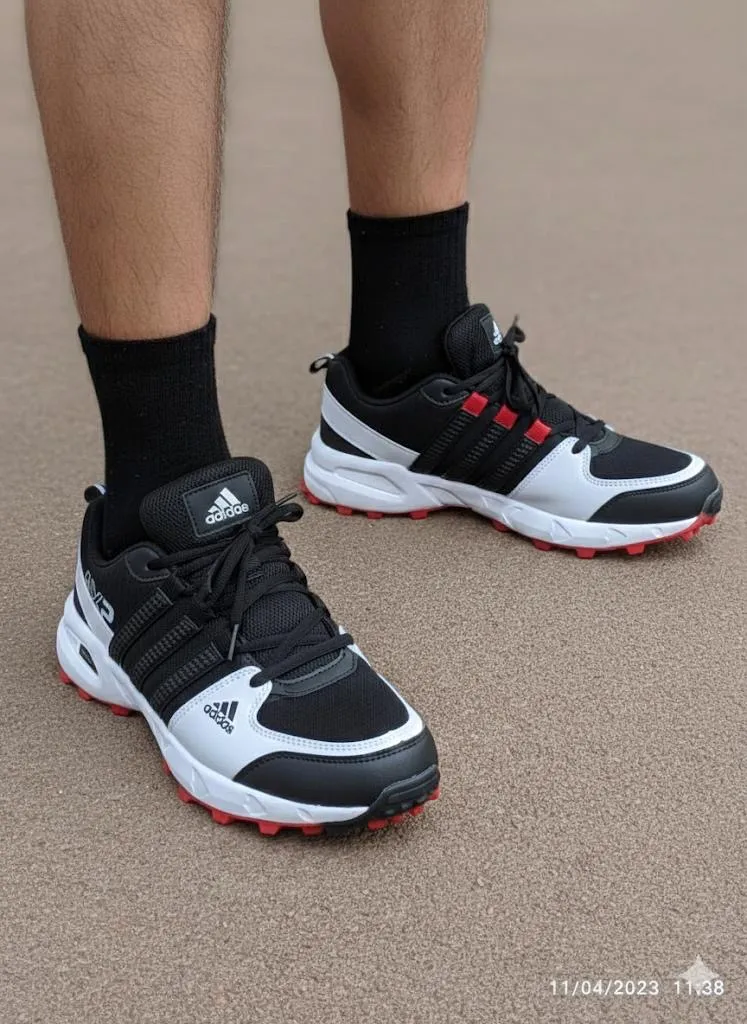 CHAUSSURES DE SPORT – CONFORT, PERFORMANCE & STYLE - Vue détaillée 1