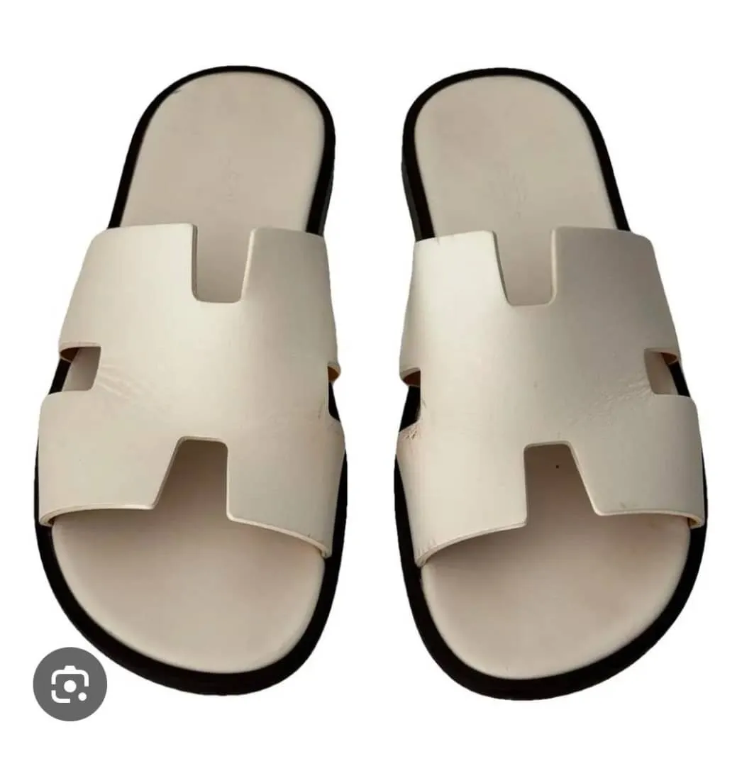 SANDALES HERMÈS – ÉLÉGANCE & CONFORT ESTIVAL - Vue détaillée 3