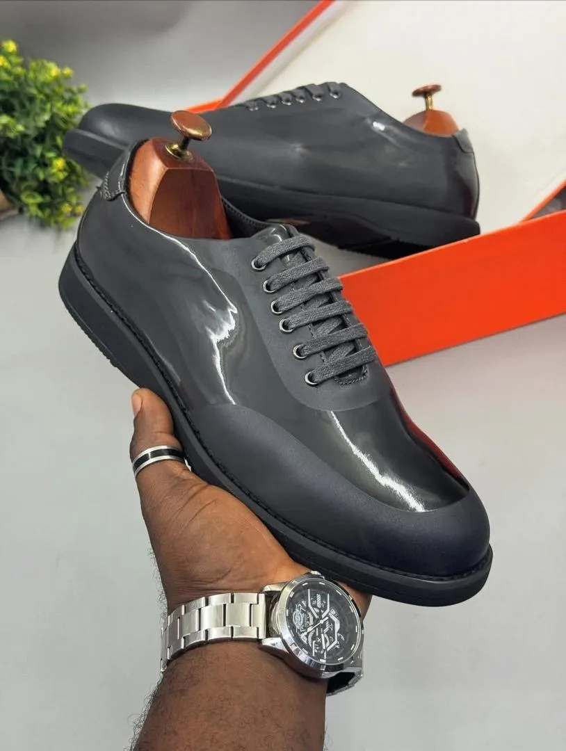 LOUIS VUITTON – MOCASSINS TRÈS LÉGERS AVEC SEMELLES EN GOMME - Vue détaillée 3