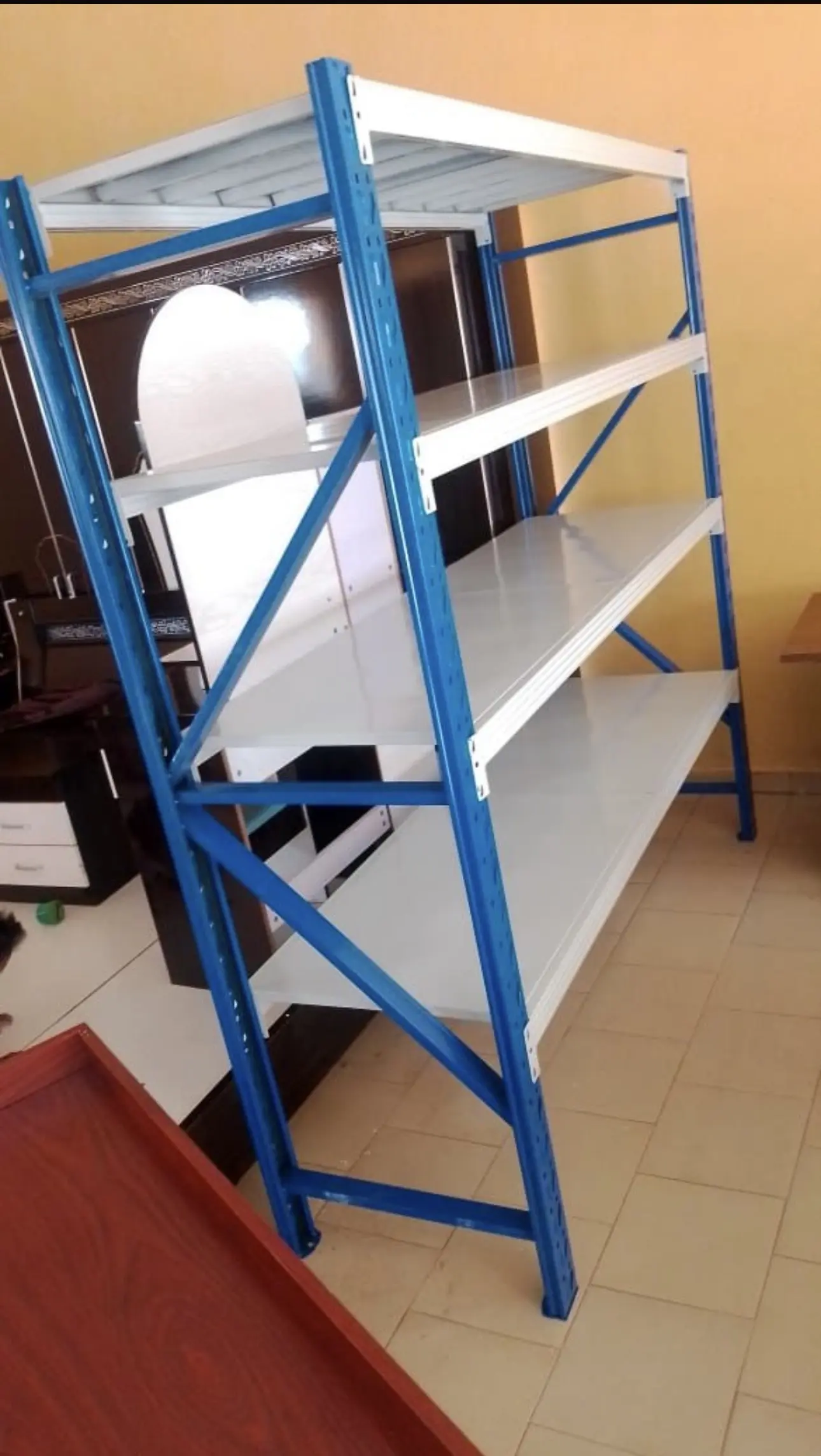 Rayonnage métallique industriel bleu et blanc - Vue détaillée 1