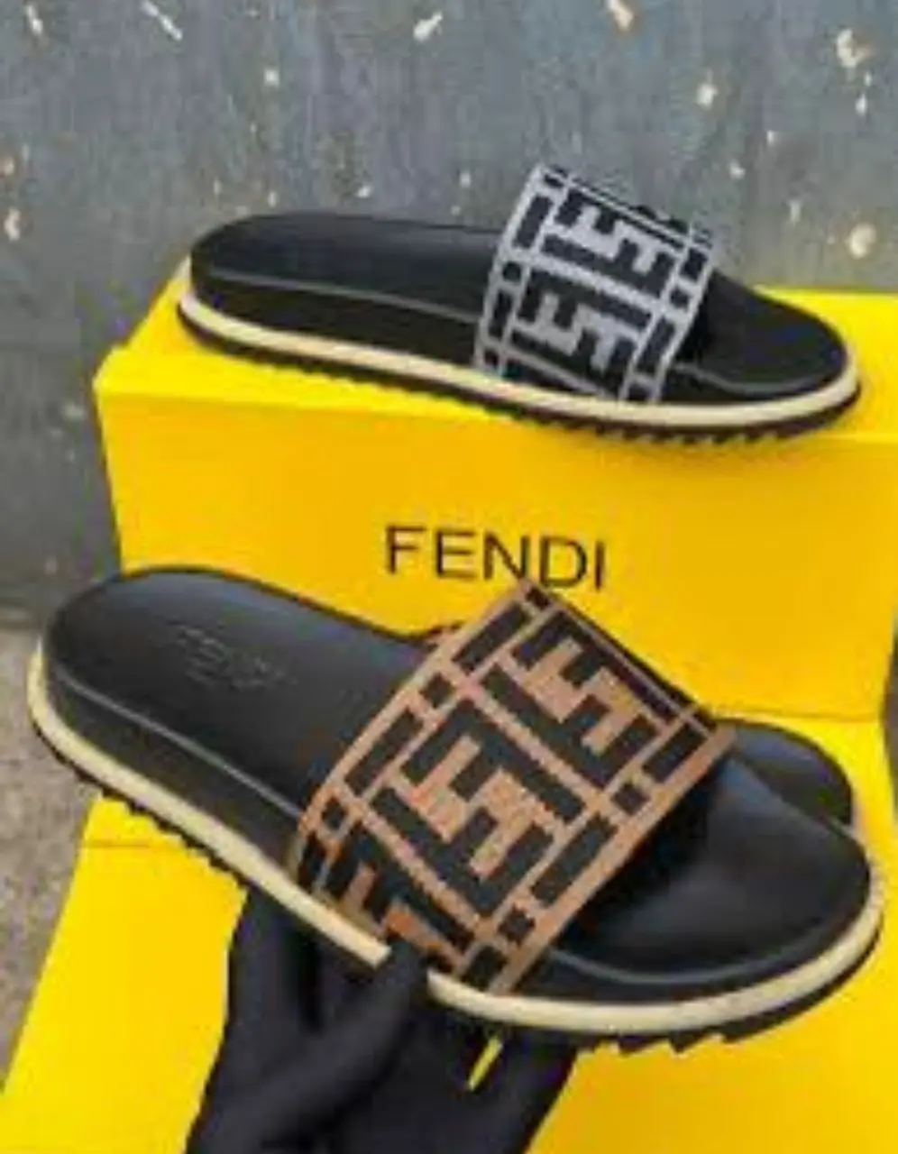 Sandales & Claquettes Premium – Style & Confort au Quotidien - Vue détaillée 1