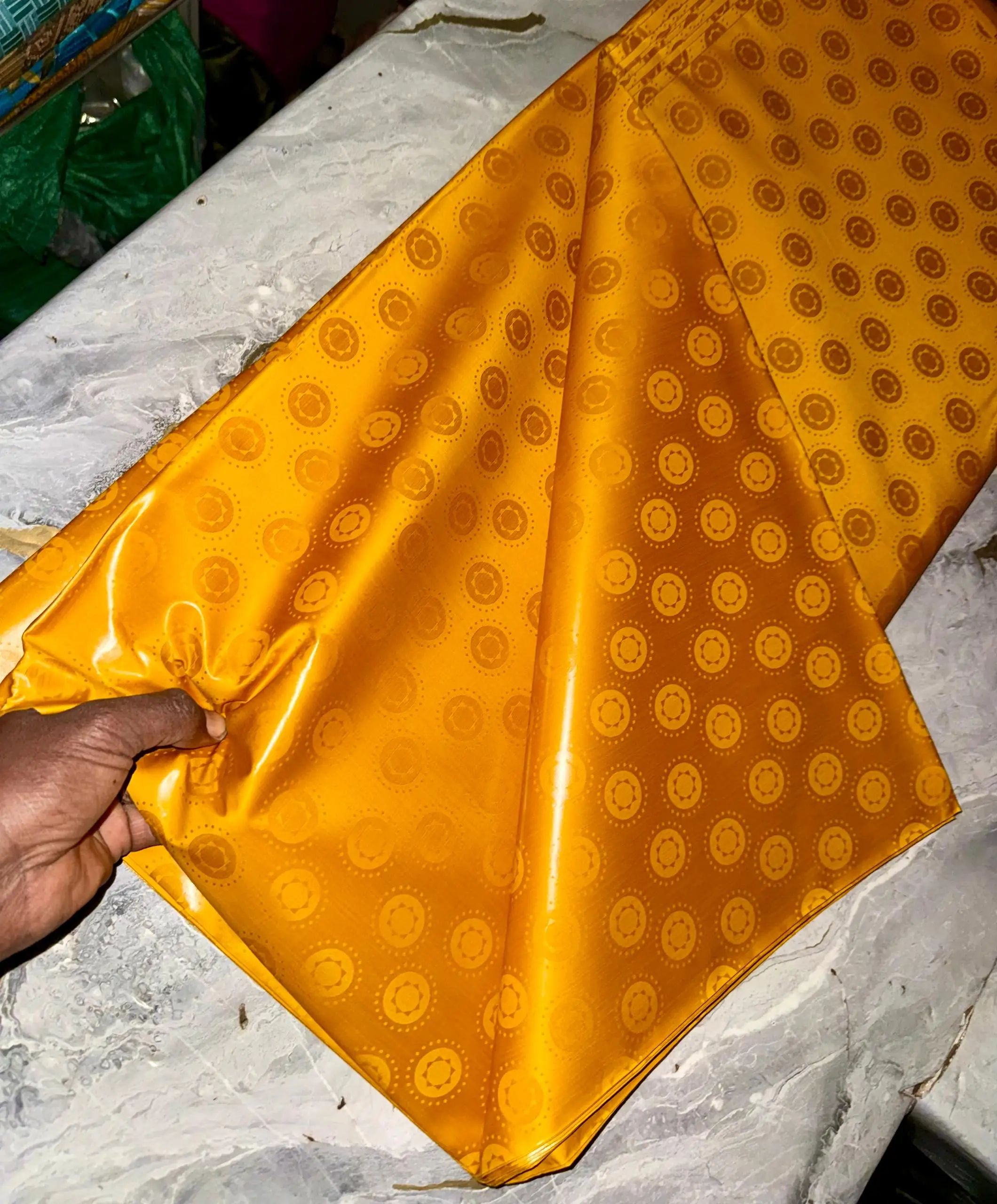 Bazin Riche - Vue détaillée 3