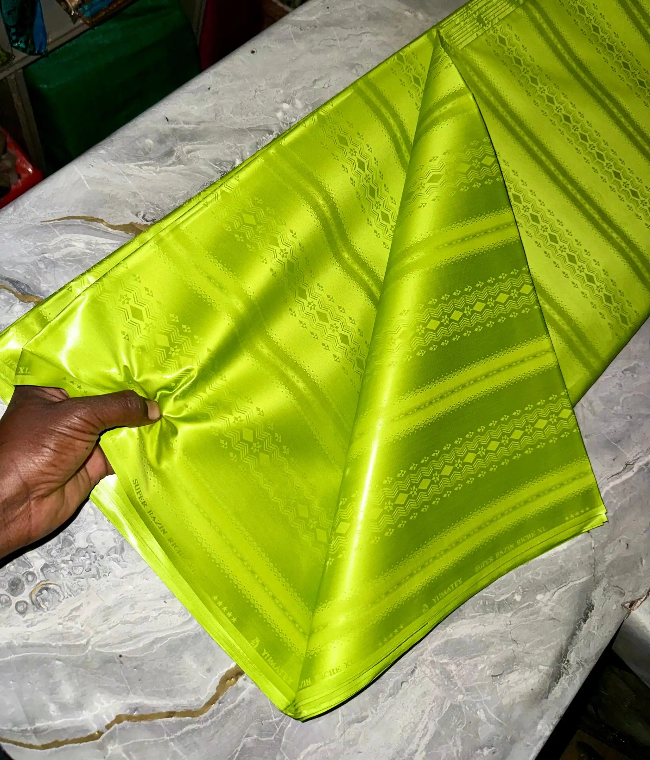 Bazin Riche - Vue détaillée 5