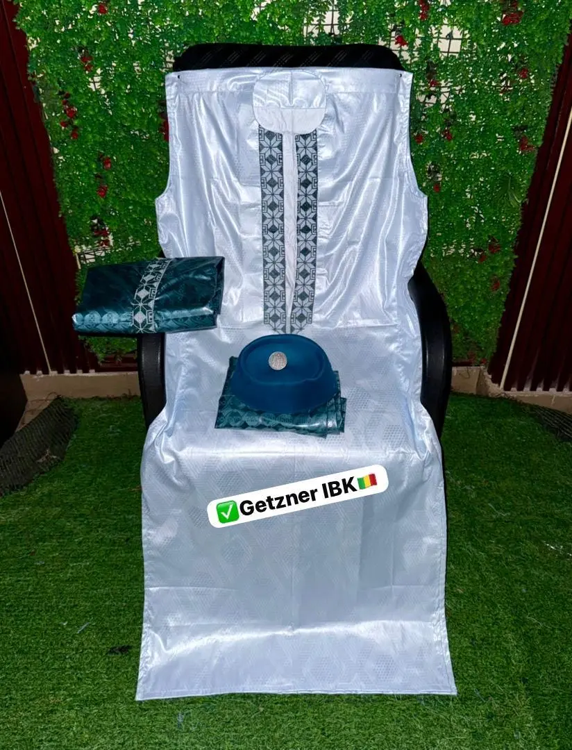 Bazin Getzner IBK prêt à porter  - Vue détaillée 4