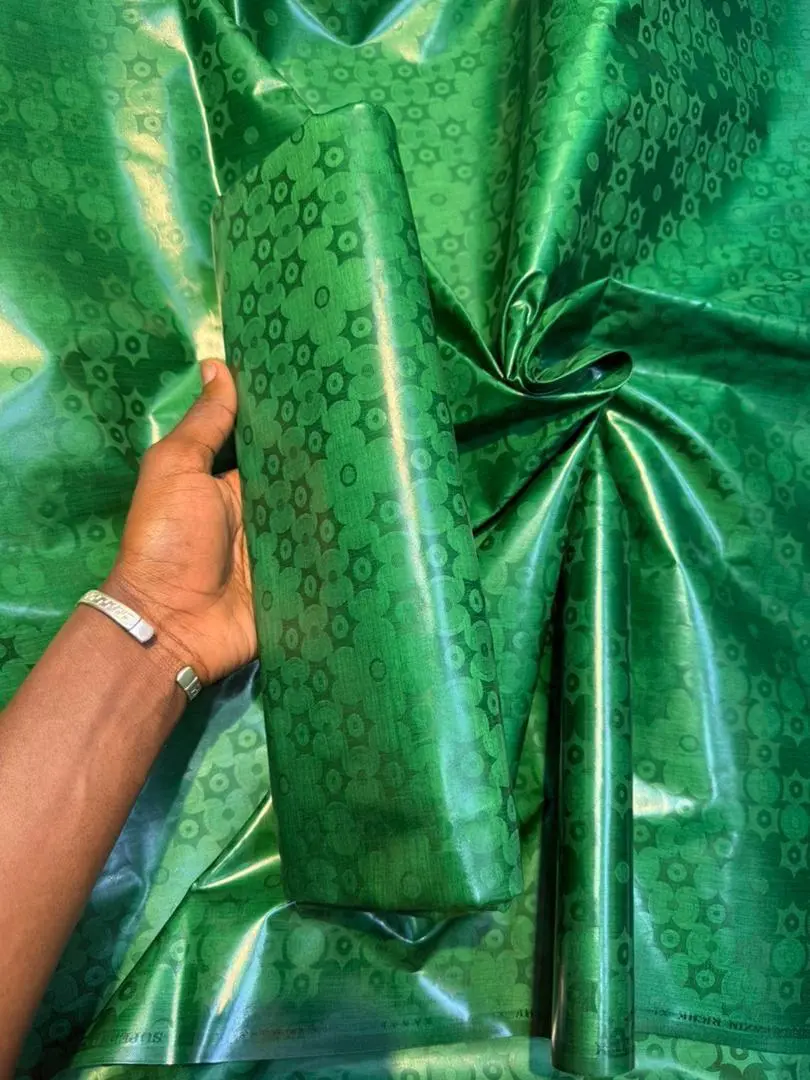 Basin super riche  - Vue détaillée 1