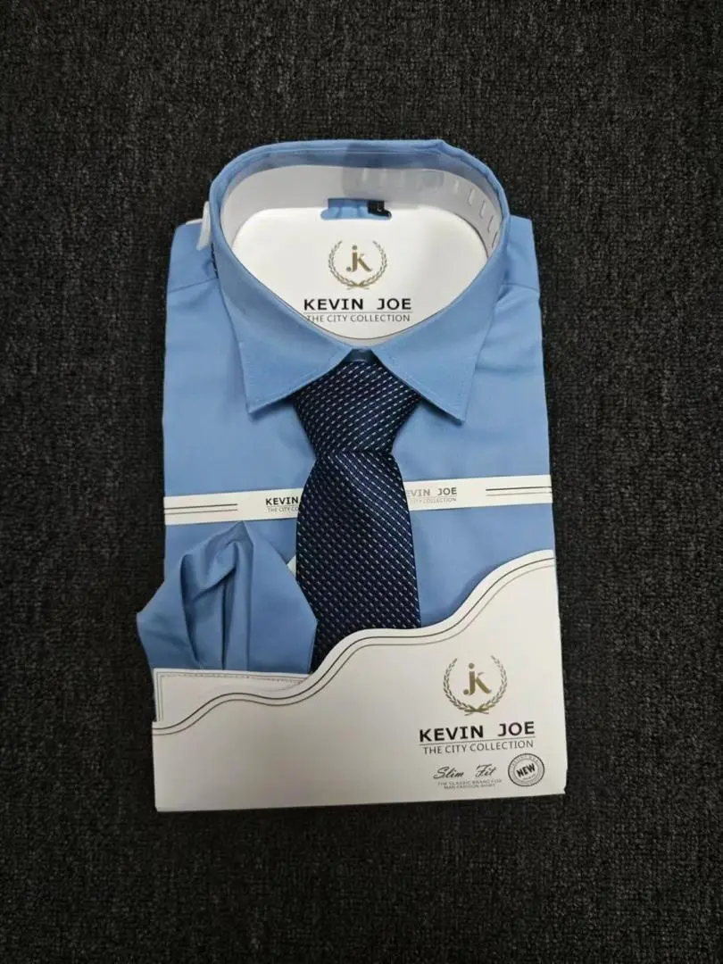 Ce coffret chemise + cravate (ou nœud papillon) + accessoires - Vue détaillée 3