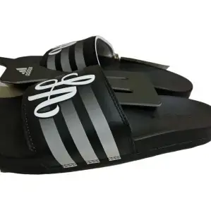 Vue alternative 3 - Tapette Adidas 