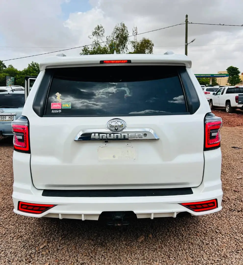 Vue alternative 1 - 4RUNNER