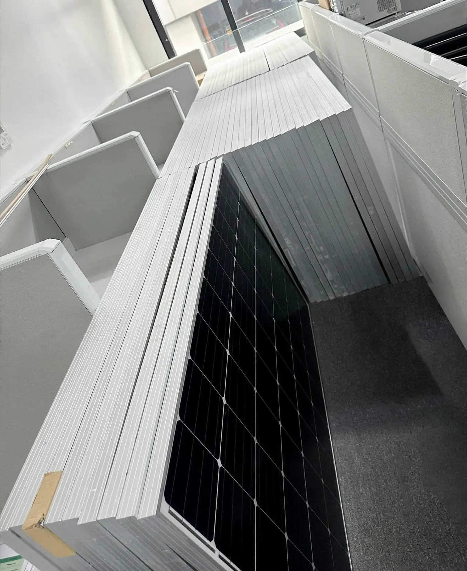 Vue alternative 3 - Panneaux solaires 445 watts bifacial 