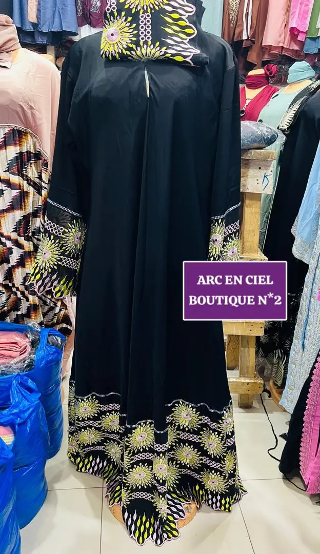 Vue alternative 5 - Égypte abaya 