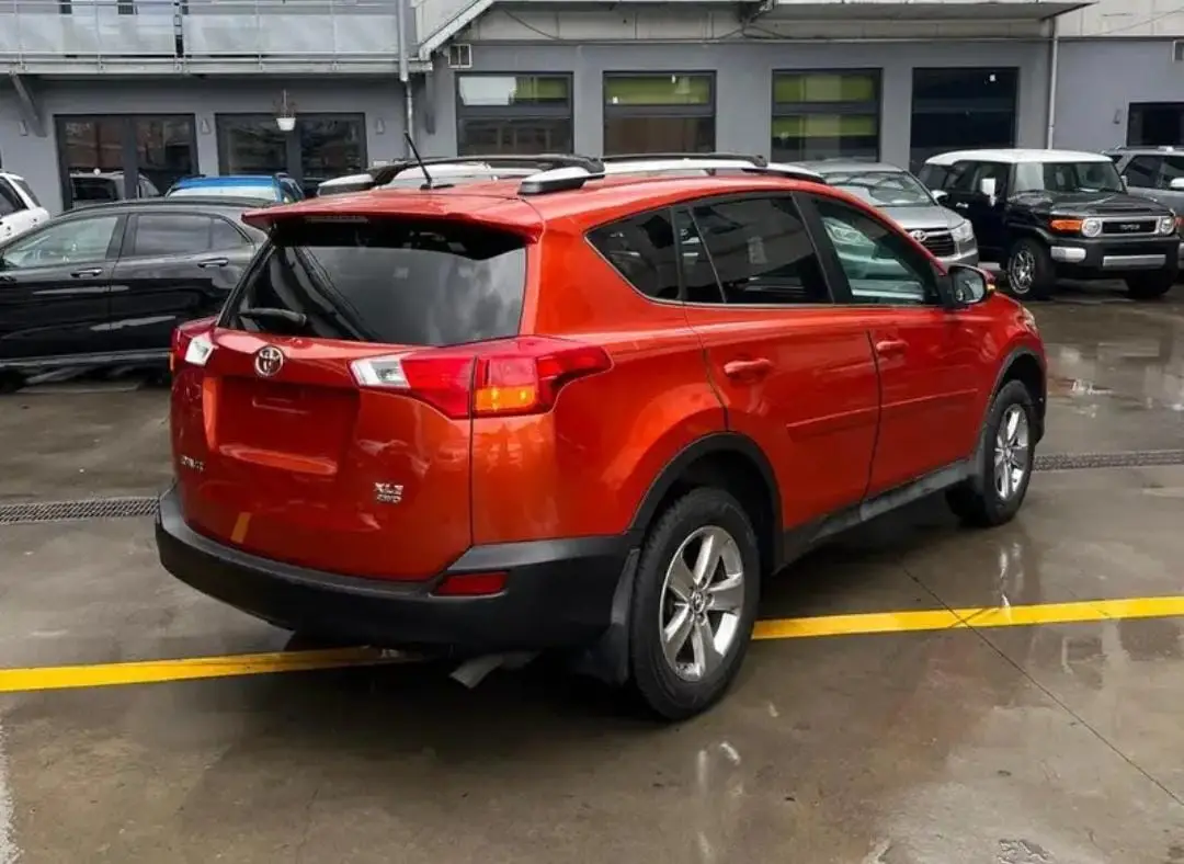 Vue alternative 2 - RAV4 