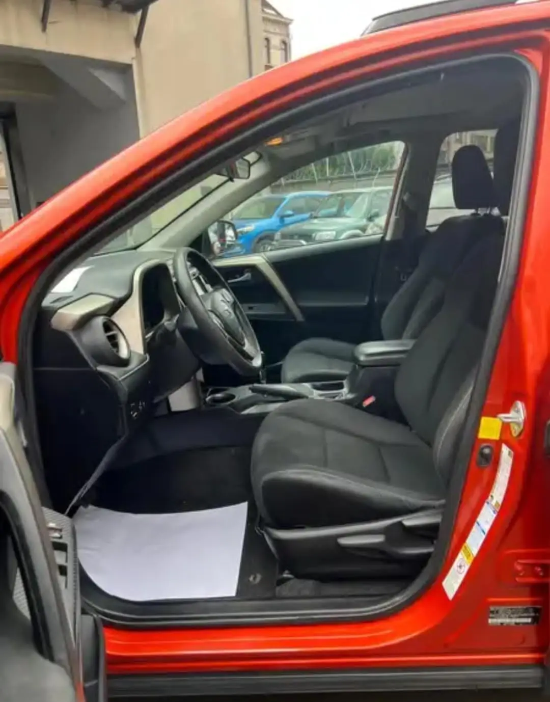 Vue alternative 5 - RAV4 