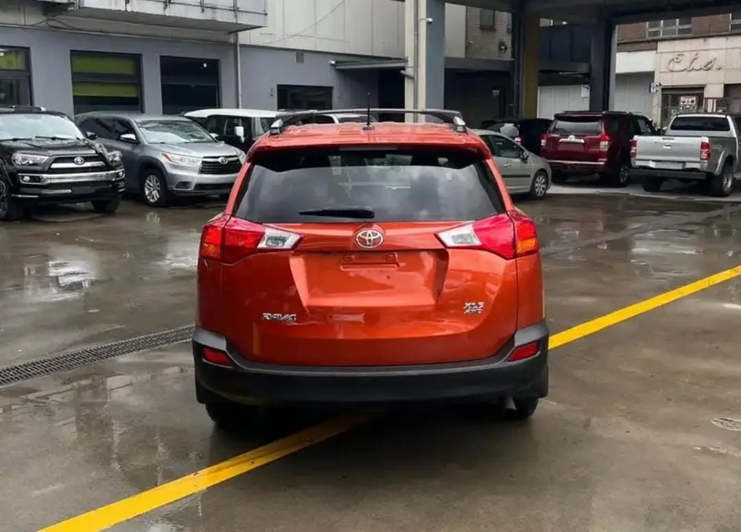 Vue alternative 8 - RAV4 