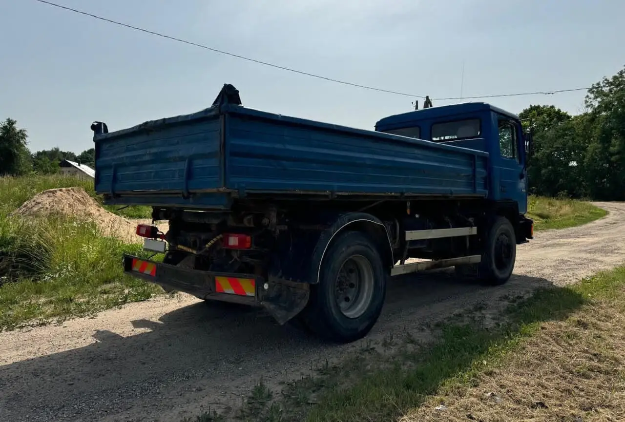 Vue alternative 4 - Camion ? 