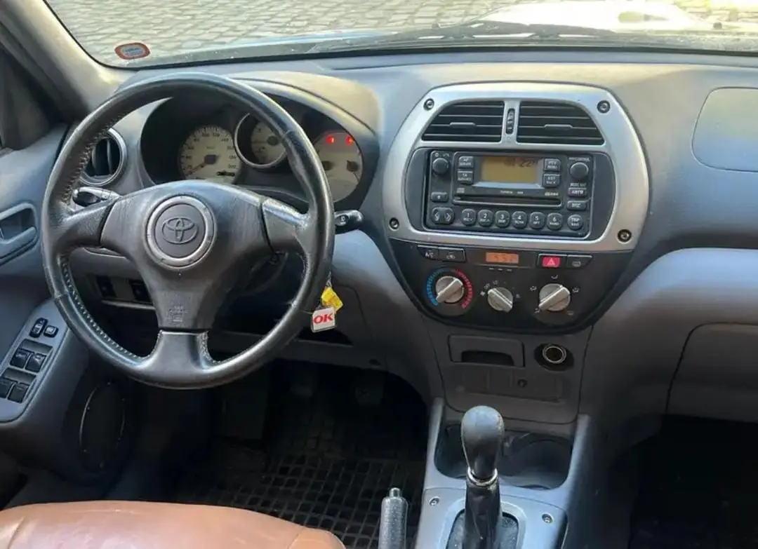 Vue alternative 13 - *?? TOYOTA RAV4