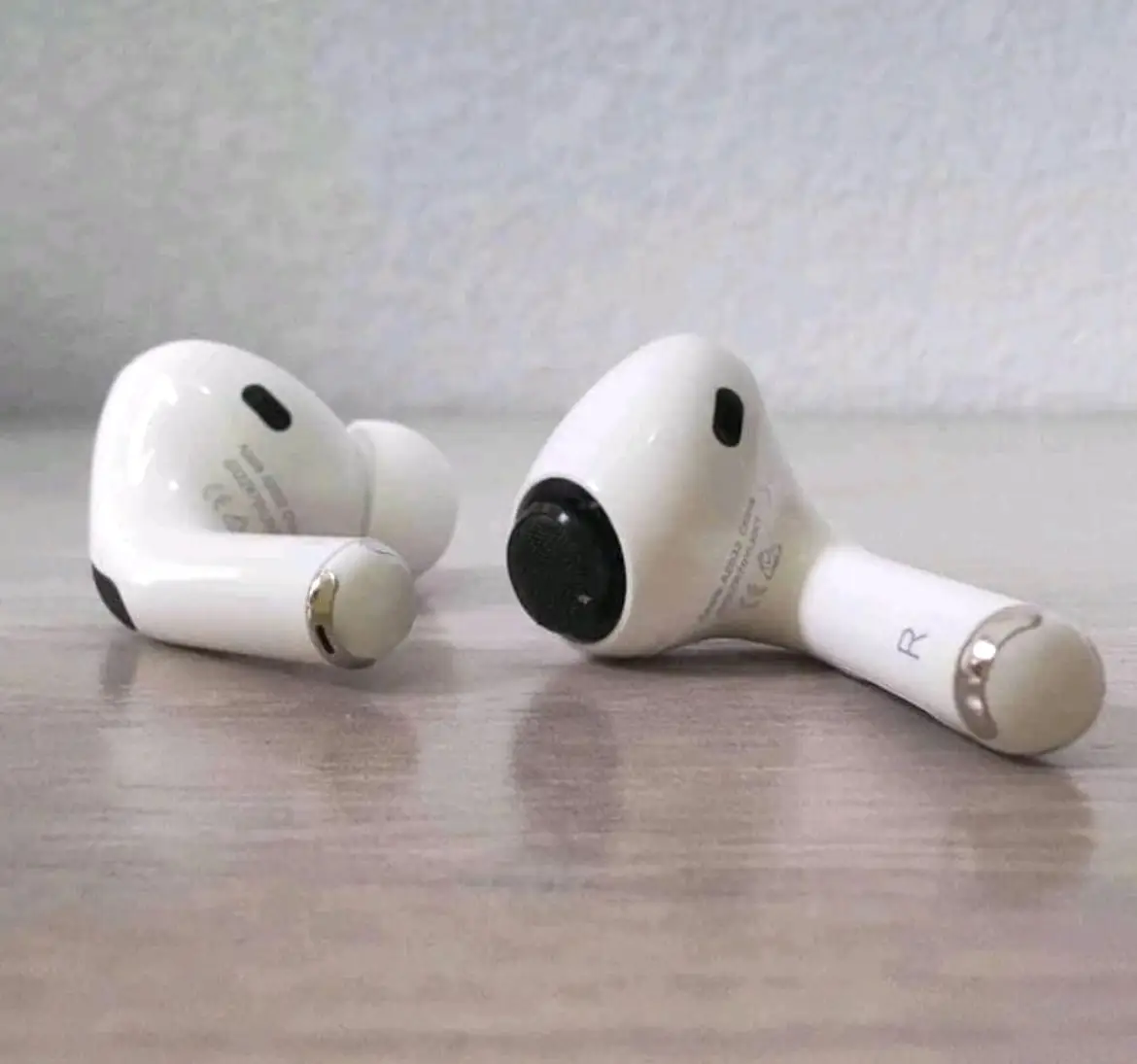 Vue alternative 2 - Air pods