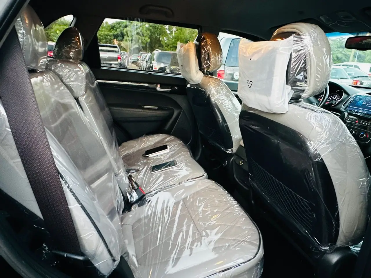 Vue alternative 7 - Kia Sorento 