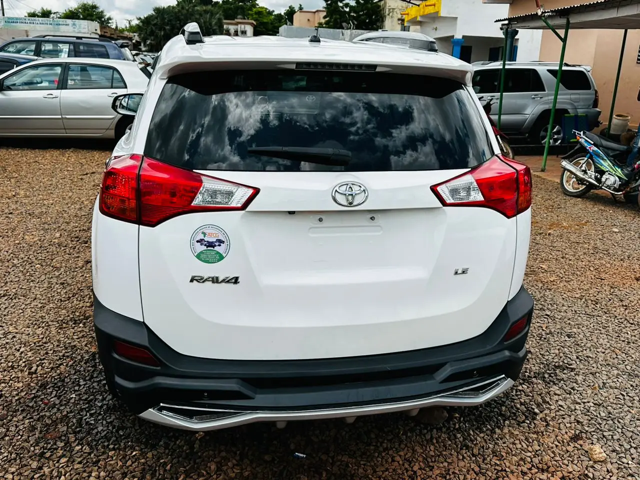 Vue alternative 7 - Toyota Rav4 2014 