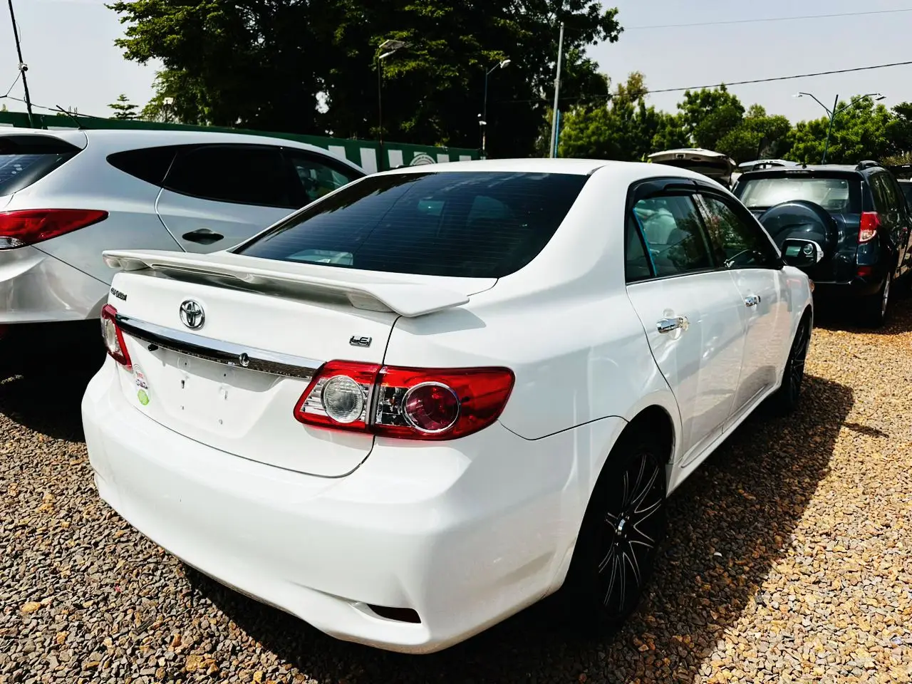 Vue alternative 6 - Toyota corolla LE 2012