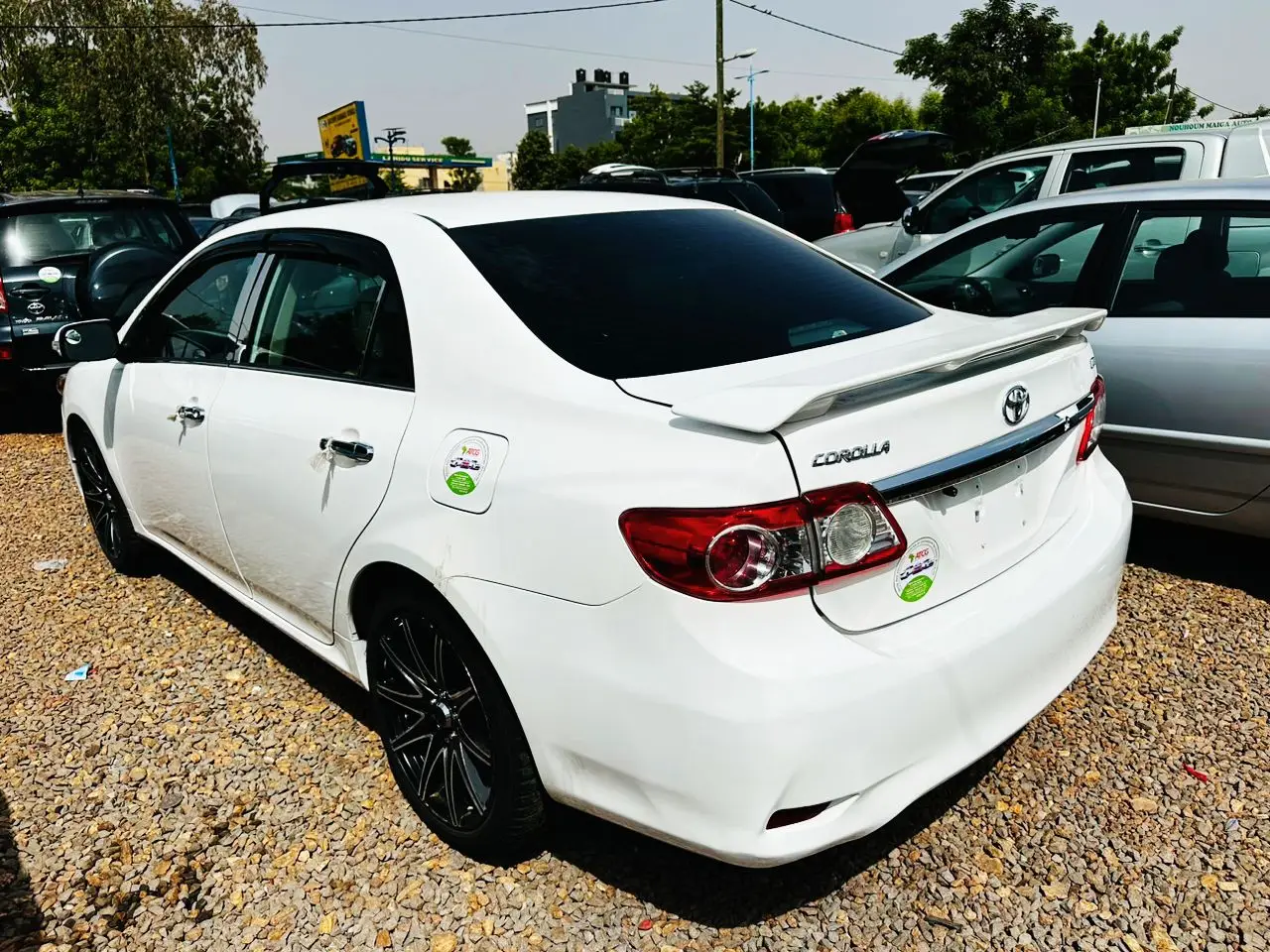 Vue alternative 10 - Toyota corolla LE 2012