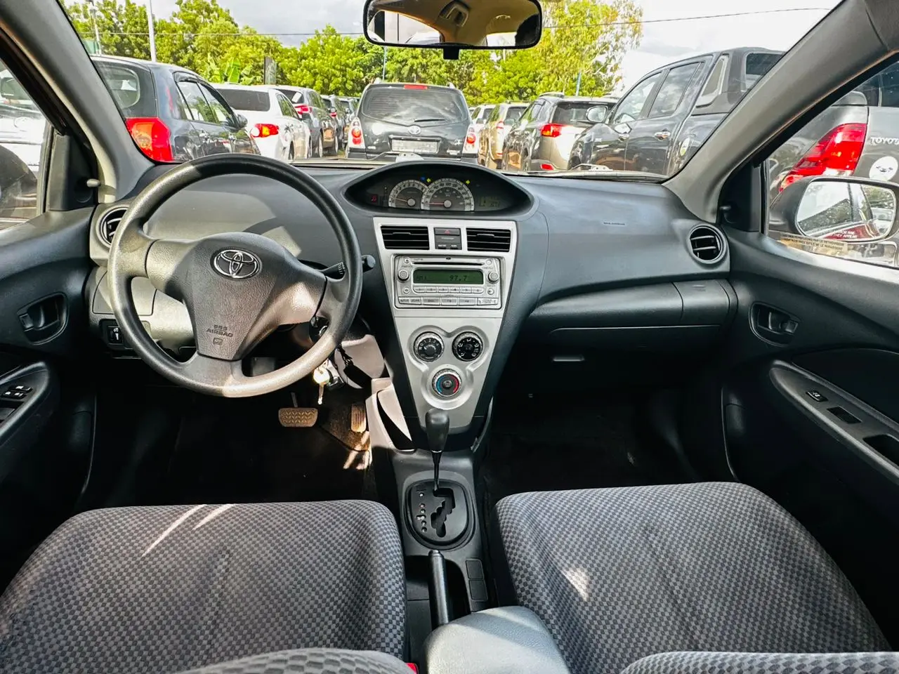 Vue alternative 3 - Toyota Yaris berline