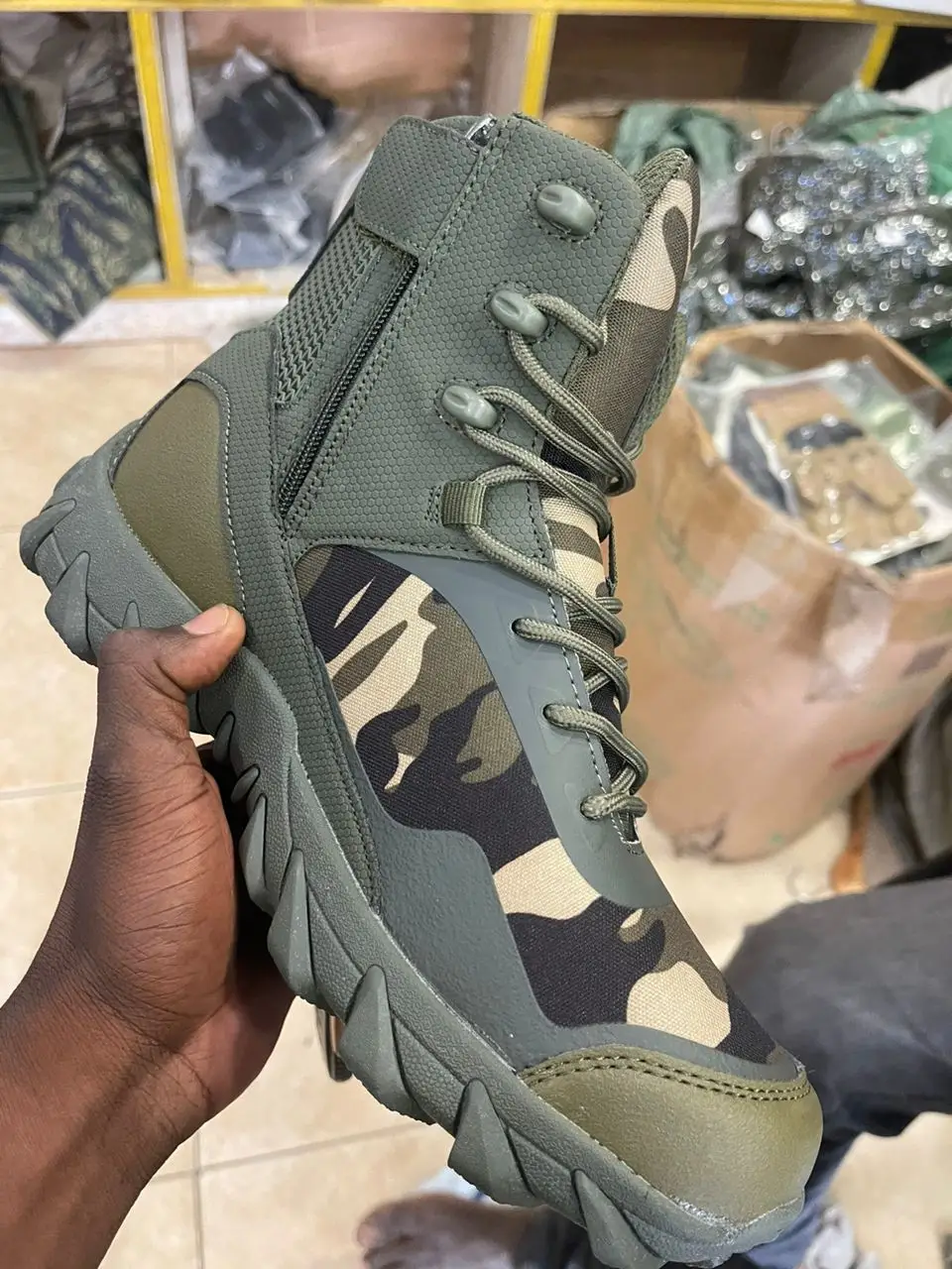Vue alternative 3 - Chaussures de sécurité 