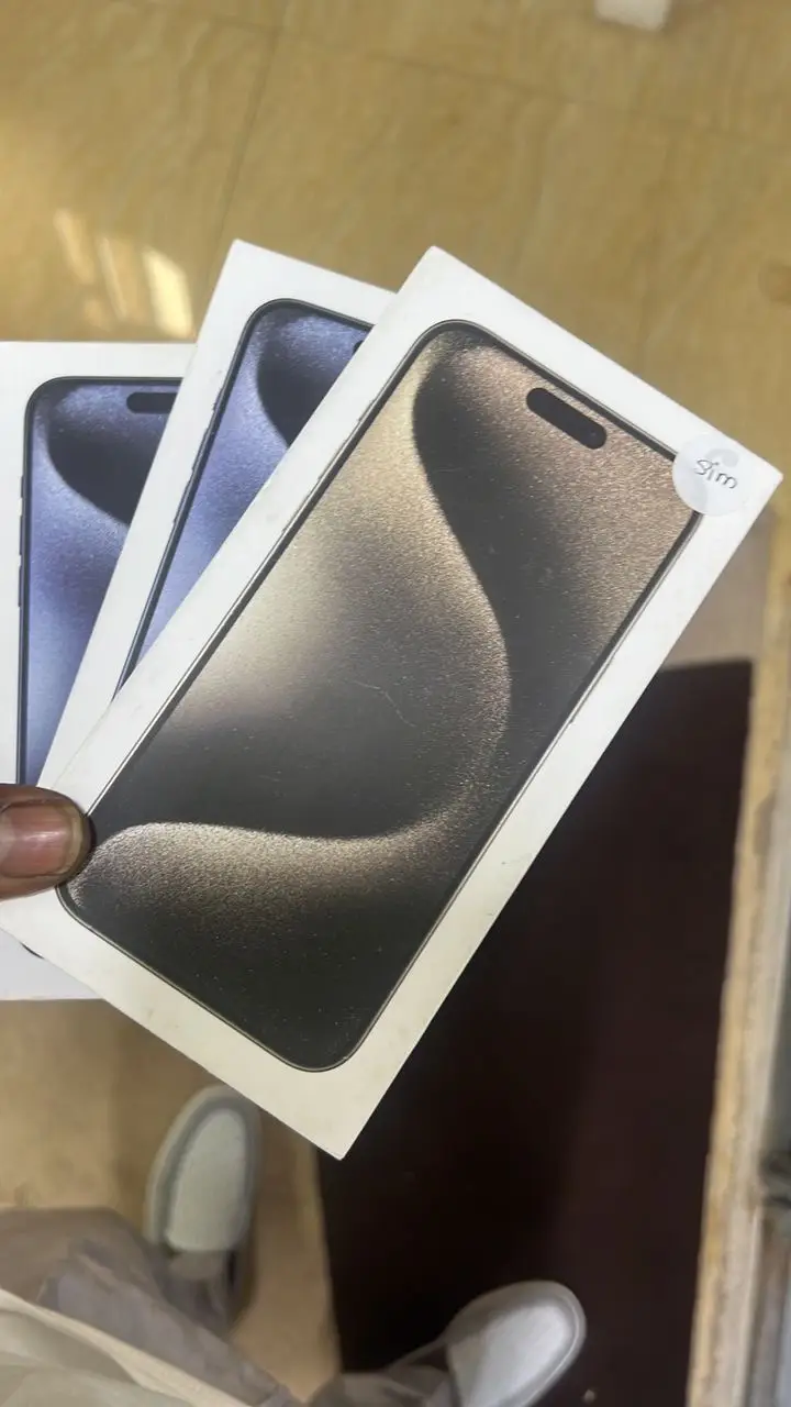 Vue alternative 1 -  Med Apple Store le paradis des produits iPhone Samsung tablette Watch   