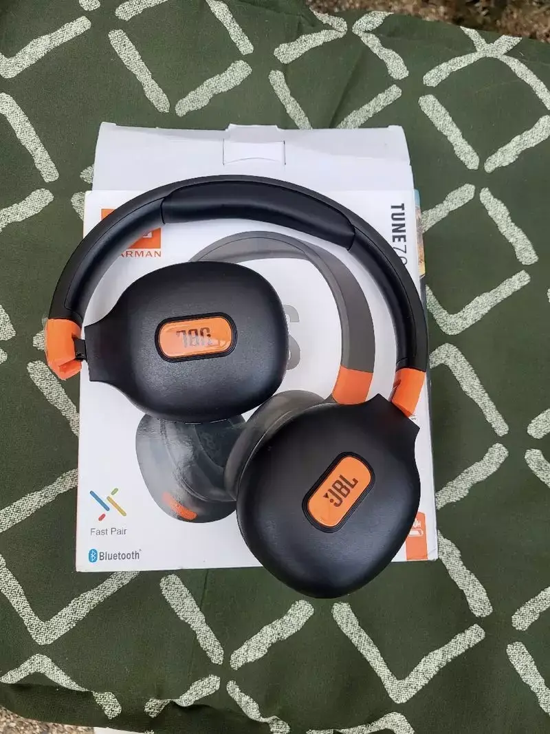 Vue alternative 3 - JBL super Bass