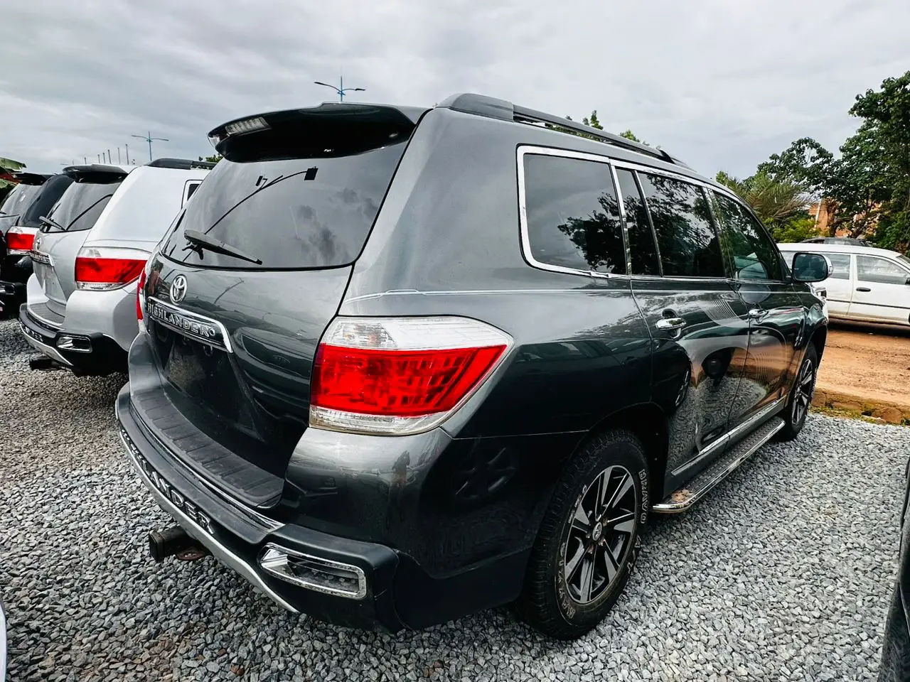 Vue alternative 4 - Toyota Higlander 2012