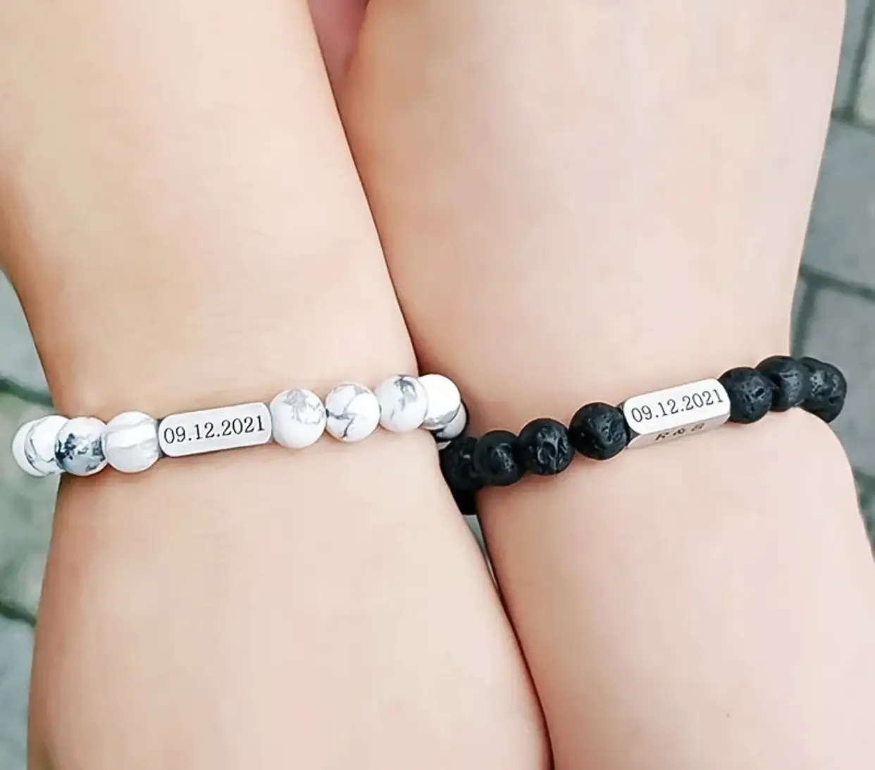 Vue alternative 1 - Bracelet en perles rares pour homme et femme personnalisé 
