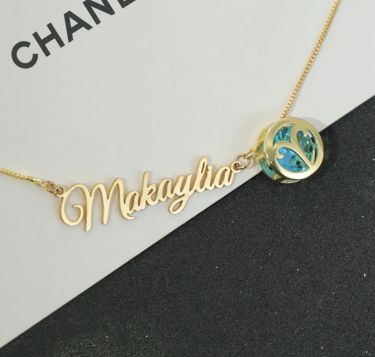 Vue alternative 1 - Collier personnalisé 