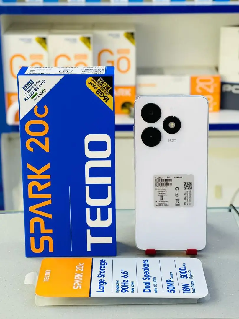 Vue alternative 2 - Tecno Spark 20C – 256Go – Ram 4Go – 6.6″
