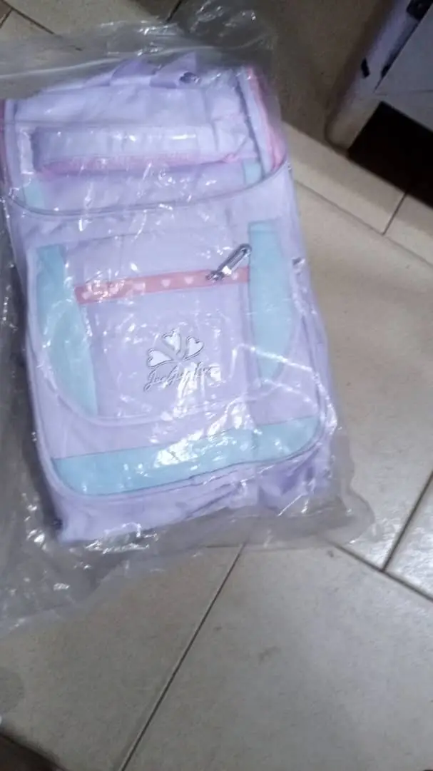 Vue alternative 2 - Sac d'écolier 