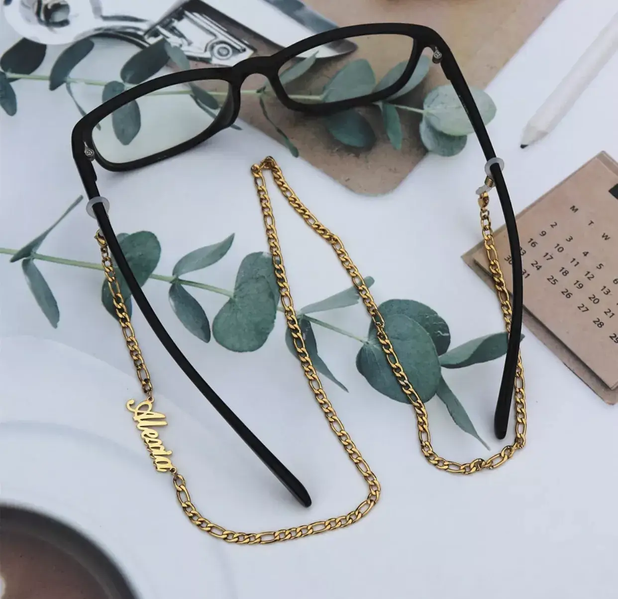 Vue alternative 6 - Chaîne pour lunettes ? 