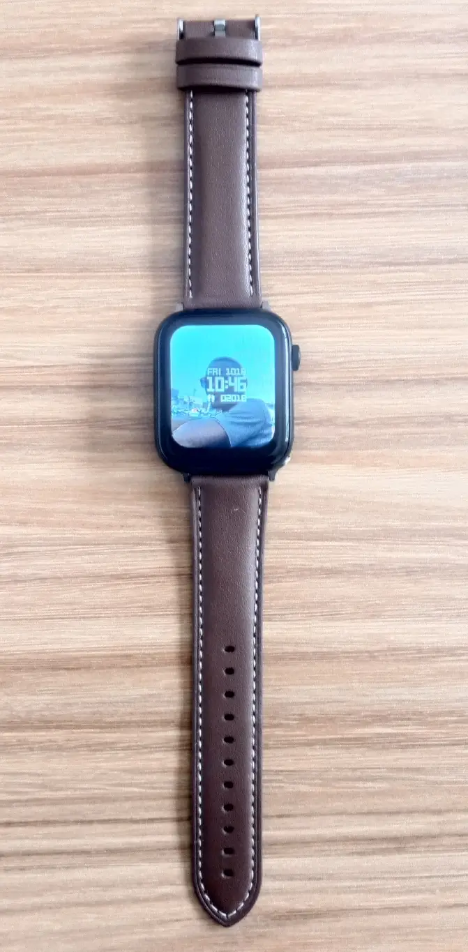 Vue alternative 1 - Montre connectée 7 cordes