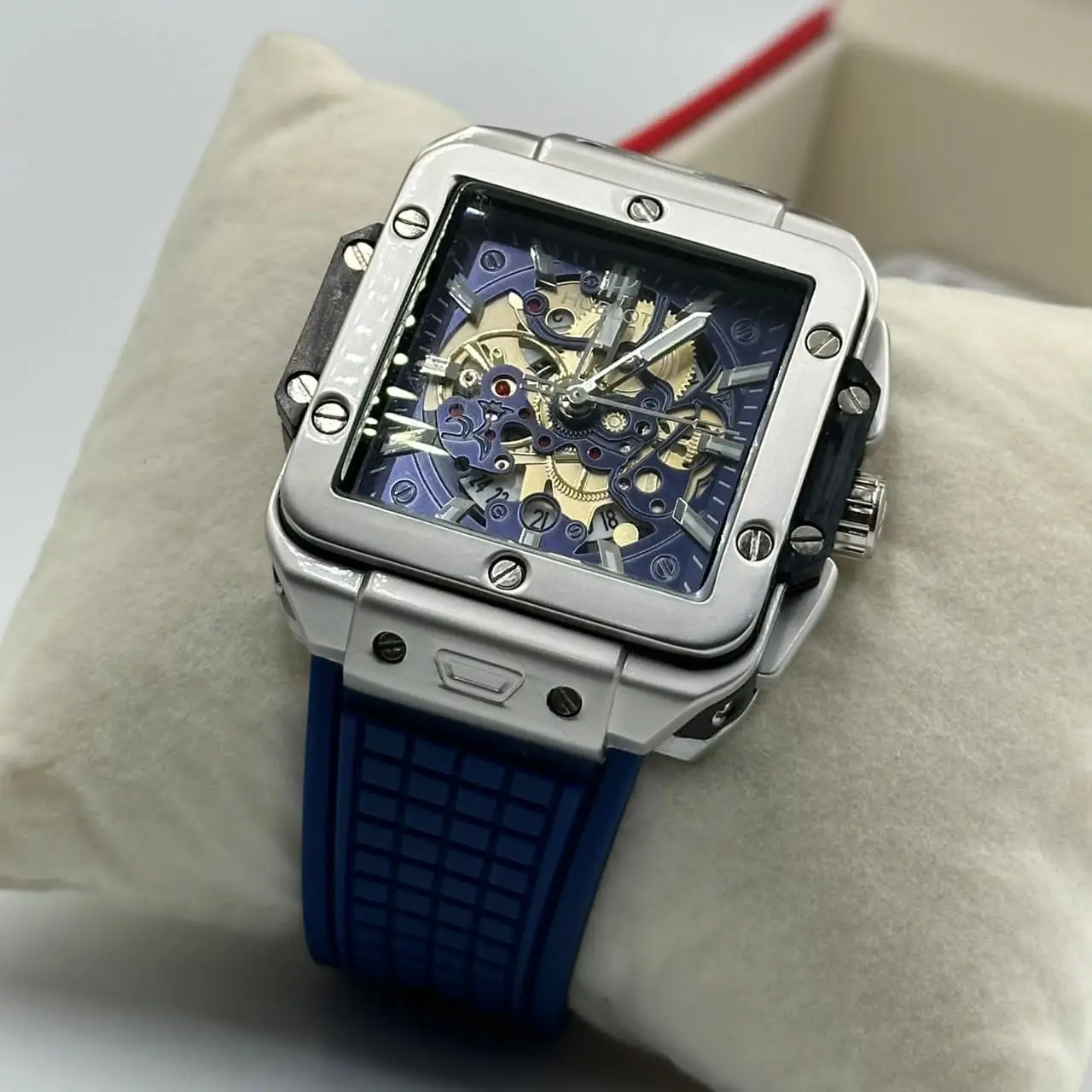 Vue alternative 14 - Montre