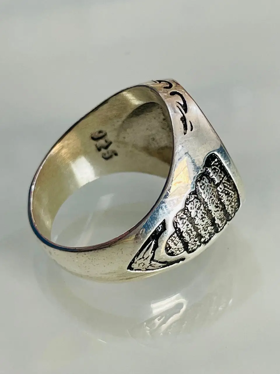 Vue alternative 3 - Bague