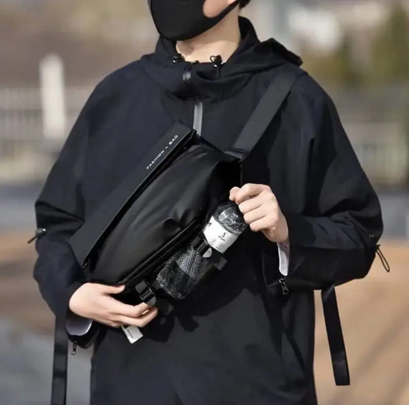Vue alternative 2 - Sac à bandoulière