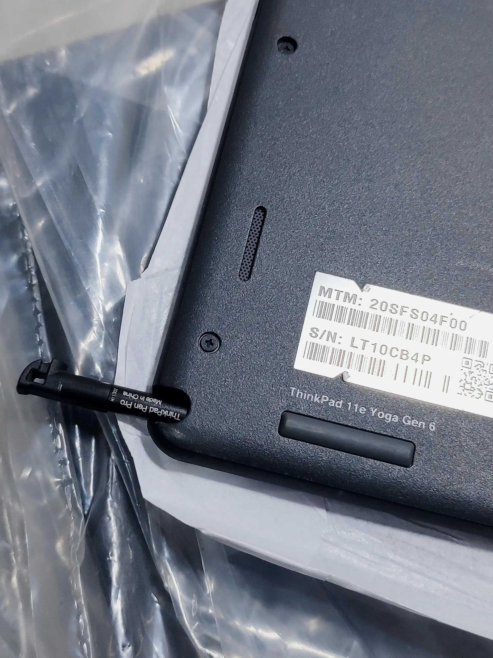 Vue alternative 7 - Lenovo ThinkPad 11e Yoga Gen 6