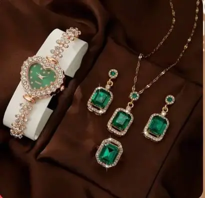 Vue alternative 1 - Collier de femme 